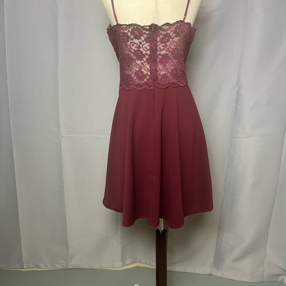 O’DELILAH PROM DRESS Mid length dress with cut out middle EUC - Picture 4 of 17